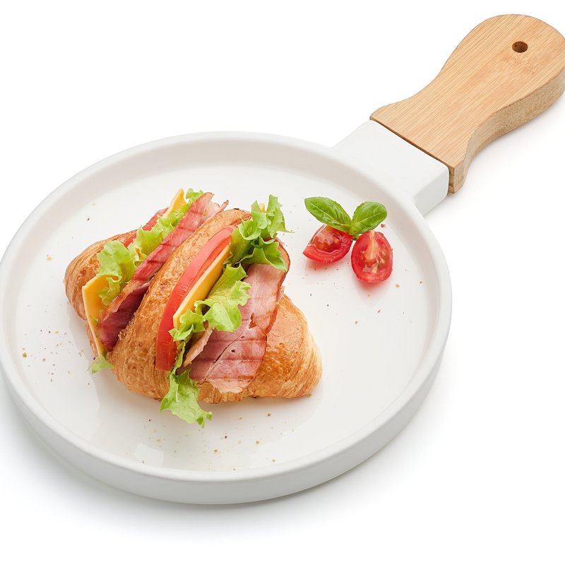 Croissant with ham and cheese
